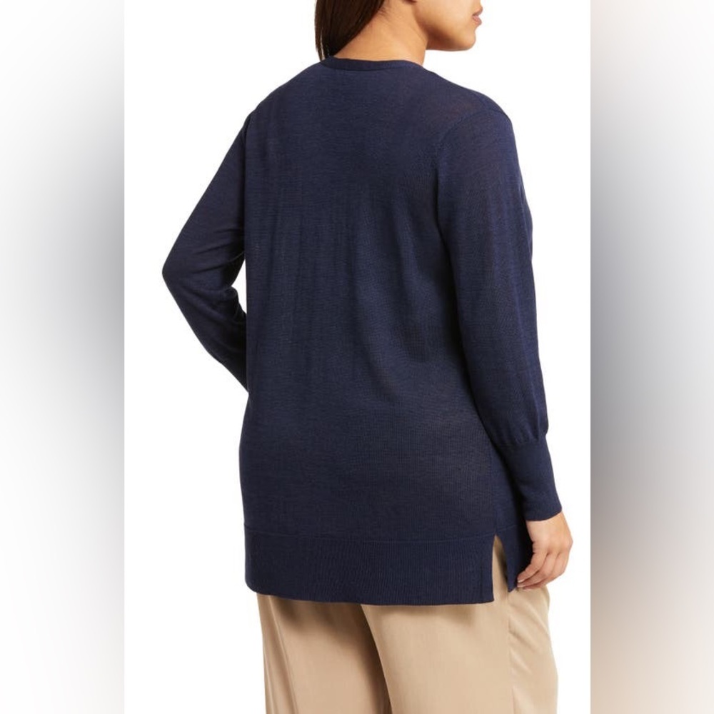 Side Slit Cardigan In Navy Peacoat
Size XS - Picture 7 of 14